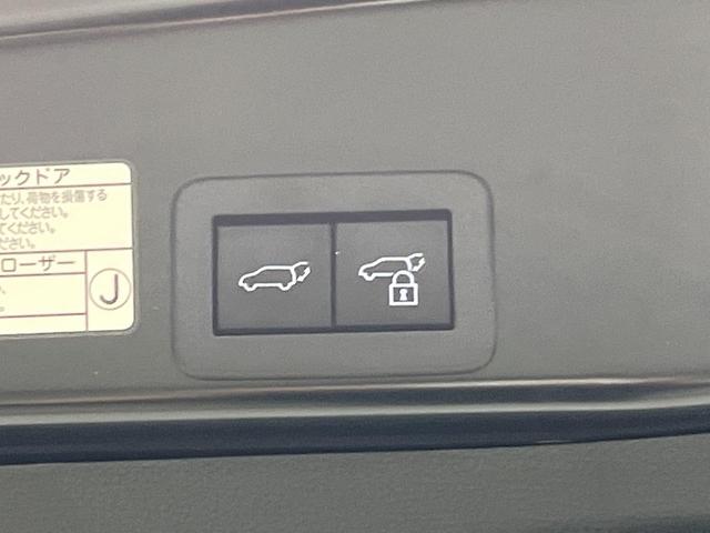 ヤリスクロス ハイブリッドＺ　純正８型ディスプレイオーディオ　バックカメラ　パワーバックドア　セーフティセンス　レーダークルーズ　ドラレコ　ＥＴＣ　スマートキー　ＬＥＤヘッドライト　オートライト　パワーシート　禁煙車（48枚目）