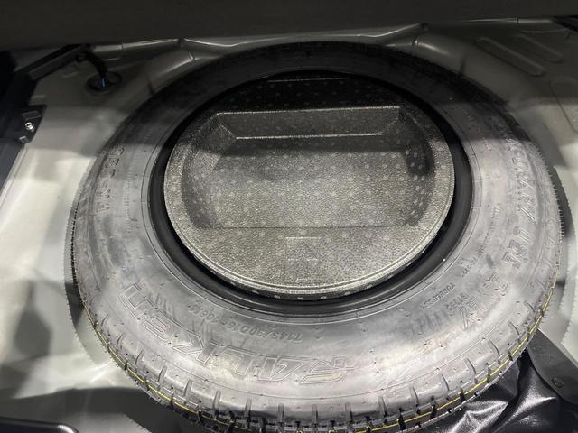 ヤリスクロス ハイブリッドＺ　純正８型ディスプレイオーディオ　バックカメラ　パワーバックドア　セーフティセンス　レーダークルーズ　ドラレコ　ＥＴＣ　スマートキー　ＬＥＤヘッドライト　オートライト　パワーシート　禁煙車（49枚目）