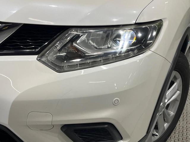 エクストレイル ２０Ｘ　ハイブリッド　エマージェンシーブレーキＰ　４ＷＤ　日産コネクトナビ　全周囲カメラ　リモコンオートバックドア　クルーズコントロール　パーキングアシスト　ＬＥＤヘッドライト　オートライト　インテリキー　撥水シート　シートヒーター　ＥＴＣ（12枚目）
