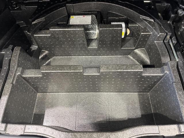 C-HR G 純正ナビ フルセグ バックカメラ LEDヘッドライト シーケンシャルターン セーフティセンス ブラインドスポットモニター レーダークルーズ シートヒーター スマートキー ETC 革巻きステアリング(44枚目)