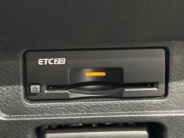 オーラ G レザーエディション 純正9型コネクトナビ 全周囲カメラ BOSE プロパイロット エマージェンシーブレーキ ブラインドスポットモニター 黒革シート ワイヤレス充電 LEDヘッド オートライト デジタルインナーミラー(7枚目)