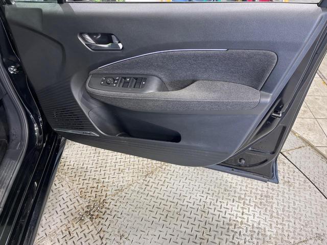 オーラ G レザーエディション 純正9型コネクトナビ 全周囲カメラ BOSE プロパイロット エマージェンシーブレーキ ブラインドスポットモニター 黒革シート ワイヤレス充電 LEDヘッド オートライト デジタルインナーミラー(45枚目)