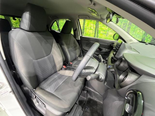 ヤリスクロス ハイブリッドG 純正8型ディスプレイオーディオ 全周囲カメラ ブラインドスポットモニター セーフティセンス レーダークルーズ クリアランスソナー スマートキー ドラレコ ETC オートエアコン 革巻ステアリング(8枚目)