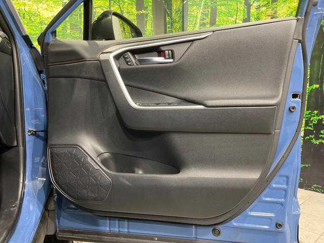 RAV4 アドベンチャー 4WD 改良後モデル パノラマムーンルーフ 純正10.5型ナビ ハンズフリーパワーバックドア デジタルインナーミラー セーフティセンス ブラインドスポットモニター レーダークルーズ バックカメラ(45枚目)