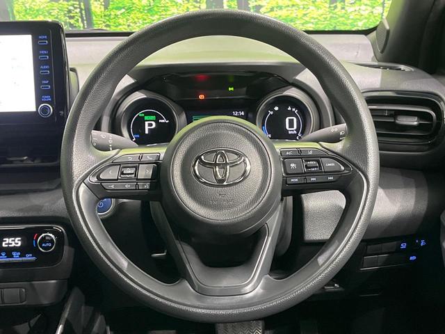 ヤリス ハイブリッドG 純正8型ディスプレイオーディオ 全周囲カメラ LEDヘッドライト オートライト セーフティセンス レーダークルーズ レーントレーシングアシスト クリアランスソナー スマートキー ステアリングスイッチ(11枚目)