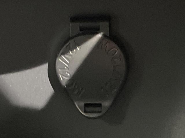 ヤリス ハイブリッドG 純正8型ディスプレイオーディオ 全周囲カメラ LEDヘッドライト オートライト セーフティセンス レーダークルーズ レーントレーシングアシスト クリアランスソナー スマートキー ステアリングスイッチ(27枚目)