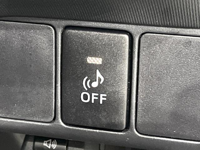 アクア G 純正ナビ フルセグ バックカメラ スマートキー LEDヘッド オートライト ETC 革巻きステアリング ステアリングスイッチ オートエアコン パワーウィンドウ アームレスト付センターコンソールボックス(36枚目)