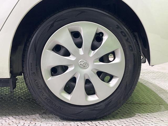 アクア G 純正ナビ フルセグ バックカメラ スマートキー LEDヘッド オートライト ETC 革巻きステアリング ステアリングスイッチ オートエアコン パワーウィンドウ アームレスト付センターコンソールボックス(49枚目)