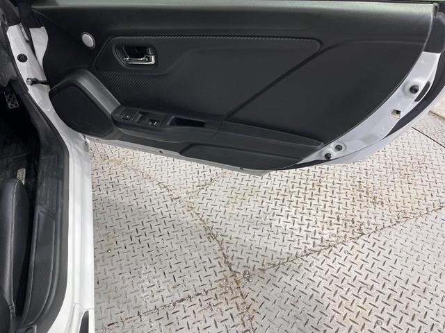 S660 α 6速MT 6.1型センターディスプレイ バックカメラ HDMI クルーズコントロール LEDヘッド スマートキー 革巻きステアリング ステアリングスイッチ ETC 黒革ラックススエードコンビシート(41枚目)