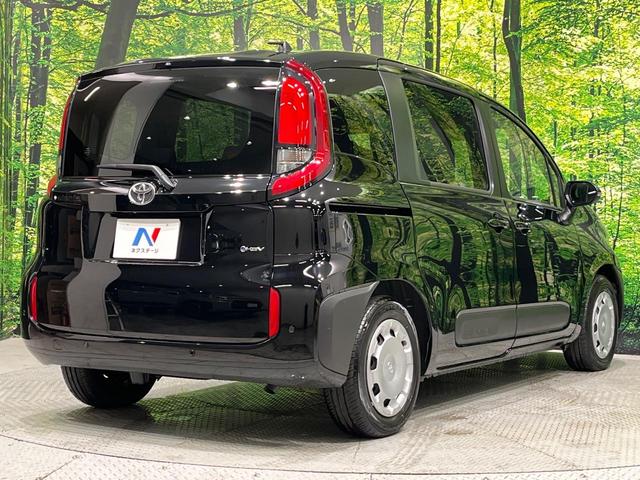 シエンタ ハイブリッドX 登録済未使用車 7人乗 セーフティセンス レーダークルーズ レーントレーシングアシスト パーキングサポートブレーキ 電動ドア LEDヘッド スマートキー オートエアコン 電動格納ミラー スマートキー(17枚目)