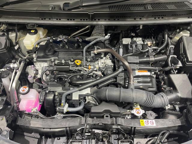 シエンタ ハイブリッドX 登録済未使用車 7人乗 セーフティセンス レーダークルーズ レーントレーシングアシスト パーキングサポートブレーキ 電動ドア LEDヘッド スマートキー オートエアコン 電動格納ミラー スマートキー(18枚目)