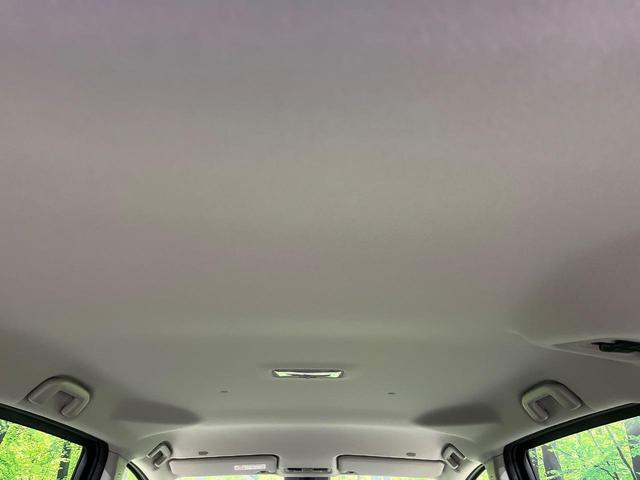 シエンタ ハイブリッドX 登録済未使用車 7人乗 セーフティセンス レーダークルーズ レーントレーシングアシスト パーキングサポートブレーキ 電動ドア LEDヘッド スマートキー オートエアコン 電動格納ミラー スマートキー(39枚目)