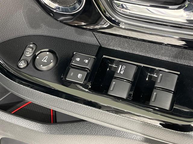 N-BOXカスタム Lターボ 後期 純正8型ナビ バックカメラ 両側電動スライド ホンダセンシング アダプティブクルーズ シートヒーター LEDヘッド オートライト スマートキー ドラレコ ETC 革巻きステアリング パドルシフト(45枚目)