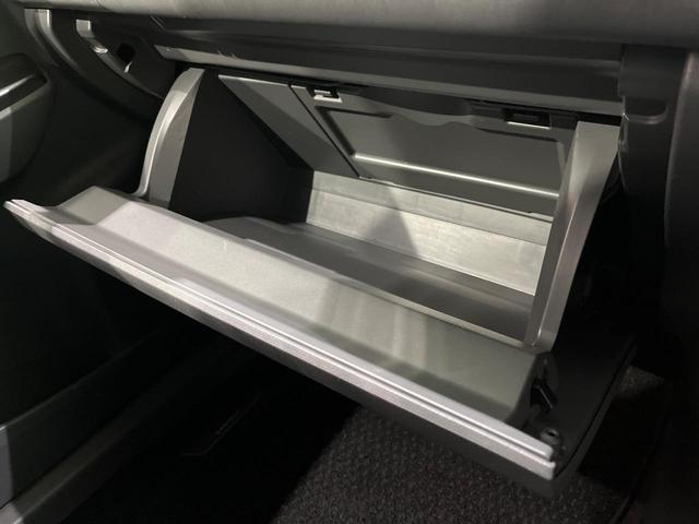 プリウスアルファ G チューン ブラック 7人乗 BIGX9型ナビ 後席モニター バックカメラ クルーズコントロール LEDヘッドライト オートライト スマートキー ドラレコ ETC コーナーセンサー 革巻きステアリング ステアリングスイッチ(26枚目)