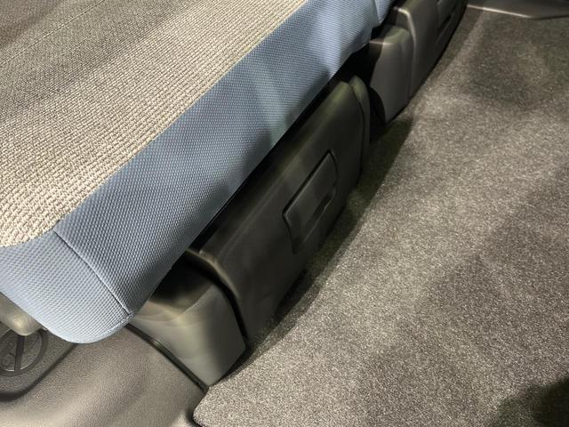 ムーヴキャンバス ストライプスＧ　届出済未使用車　スマートアシスト　コーナーセンサー　ウェルカムオープン機能付両側電動スライド　ＬＥＤヘッドライト　オートライト　シートヒーター　スマートキー　アイドリングストップ　オートエアコン（41枚目）