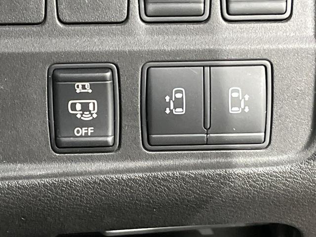 セレナ ハイウェイスター　プロパイロットエディション　純正９型ナビ　後席モニター　寒冷地仕様　プロパイロット　ＬＥＤヘッドライト　エマージェンシーブレーキ　コーナーセンサー　ハンズフリー両側電動スライド　電動パーキングブレーキ　オートブレーキホールド（3枚目）