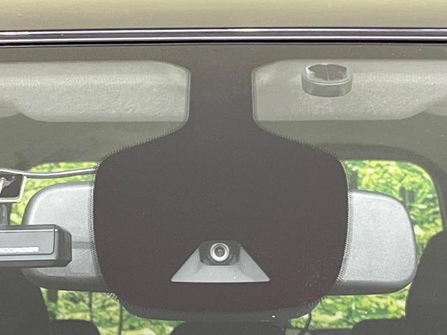 セレナ ハイウェイスター　プロパイロットエディション　純正９型ナビ　後席モニター　寒冷地仕様　プロパイロット　ＬＥＤヘッドライト　エマージェンシーブレーキ　コーナーセンサー　ハンズフリー両側電動スライド　電動パーキングブレーキ　オートブレーキホールド（7枚目）