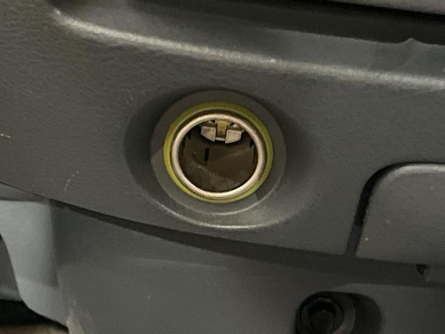 タント Ｘリミテッド　純正ＣＤオーディオ　リモコンキー　プッシュ式オートエアコン　電動格納ドアミラー　パワーウィンドゥ　フロントフォグランプ　サイドシル　リアスポイラー　プライバシーガラス　ベージュファブリックシート（28枚目）