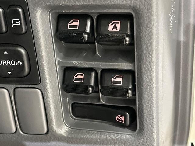 タント Ｘリミテッド　純正ＣＤオーディオ　リモコンキー　プッシュ式オートエアコン　電動格納ドアミラー　パワーウィンドゥ　フロントフォグランプ　サイドシル　リアスポイラー　プライバシーガラス　ベージュファブリックシート（34枚目）