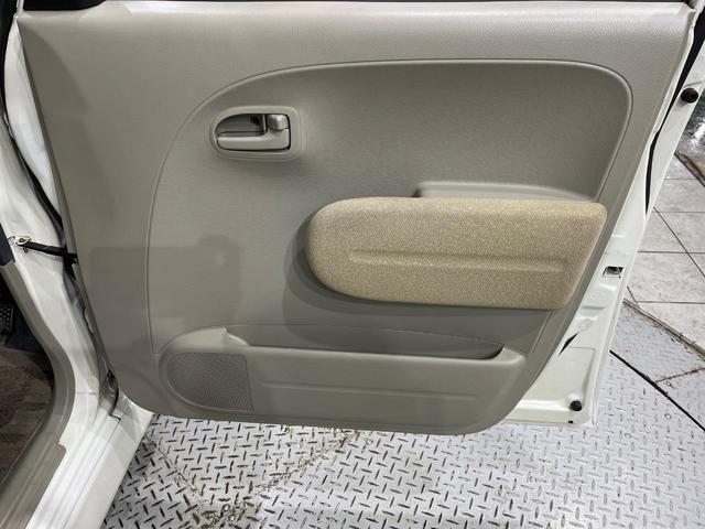 タント Ｘリミテッド　純正ＣＤオーディオ　リモコンキー　プッシュ式オートエアコン　電動格納ドアミラー　パワーウィンドゥ　フロントフォグランプ　サイドシル　リアスポイラー　プライバシーガラス　ベージュファブリックシート（35枚目）