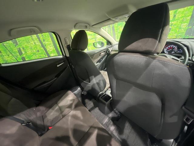 デミオ １５Ｓミストマルーン　マツダコネクトナビ　フルセグ／ＣＤ／ＤＶＤ　バックカメラ　スマートシティブレーキサポート　ブラインドスポットモニター　リアパーキングセンサー　ＬＥＤヘッドライト　オートライト　シートヒーター　ＥＴＣ（33枚目）