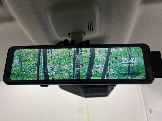 スペーシアカスタム ハイブリッドＸＳ　９型フローティングナビ　セーフティサポート　アダプティブクルーズ　両側電動スライド　シートヒーター　ステアリングヒーター　リアサーキュレーター　パーソナルテーブル　ＬＥＤヘッド　スマートキー　禁煙車（6枚目）