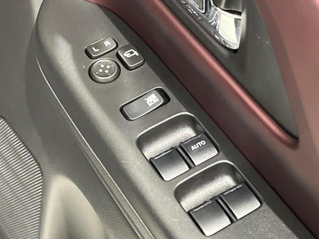 スペーシアカスタム ハイブリッドＸＳ　９型フローティングナビ　セーフティサポート　アダプティブクルーズ　両側電動スライド　シートヒーター　ステアリングヒーター　リアサーキュレーター　パーソナルテーブル　ＬＥＤヘッド　スマートキー　禁煙車（45枚目）