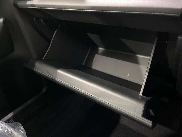 ステップワゴン スパーダ　登録済未使用車　純正１１．４型ナビ　パワーバックドア　両側電動スライド　ホンダセンシング　アダプティブクルーズ　ブラインドスポットモニター　シートヒーター　ＬＥＤヘッドライト　スマートキー　禁煙車（27枚目）