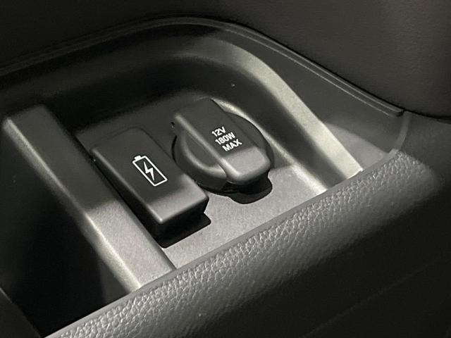 ステップワゴン スパーダ　登録済未使用車　純正１１．４型ナビ　パワーバックドア　両側電動スライド　ホンダセンシング　アダプティブクルーズ　ブラインドスポットモニター　シートヒーター　ＬＥＤヘッドライト　スマートキー　禁煙車（33枚目）