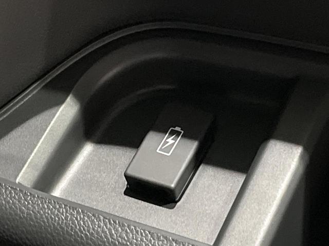 ステップワゴン スパーダ　登録済未使用車　純正１１．４型ナビ　パワーバックドア　両側電動スライド　ホンダセンシング　アダプティブクルーズ　ブラインドスポットモニター　シートヒーター　ＬＥＤヘッドライト　スマートキー　禁煙車（34枚目）