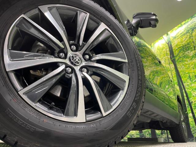 �y�����P�W�C���`�A���~�z�C�[���z�O�ςɃ}�b�`���������A���~�z�C�[���𑕒����Ă���܂��B�e��ЊO�A���~�z�C�[����A�X�^�b�h���X�^�C�����戵�����Ă���܂��B���񂲑��k����������