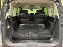 後席を格納すると、これだけの広さが!シーンに合わせたシートアレンジで、大きな荷物も積むことが出来ます♪