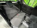 後部座席も気になるようなキズ・汚れやへたり等、大きなダメージはなく、良好な状態です。