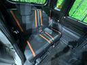 後部座席も気になるようなキズ・汚れやへたり等、大きなダメージはなく、良好な状態です。