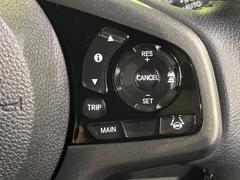 �ڥ����ץƥ��֥��롼������ȥ�����۹�®ƻϩ�Ǥ�Ĺ��Υ���Ԥ��ڤˡ�����ư��®�٤��ݤĥ��롼������ȥ����뤬�����ͷڸ������ƥ��Ϣ�Ȥ��������μ�ξ���Τ��Ƽִ֤��ݤĤ褦��®��Ĵ�ᤷ�Ƥ���ޤ����� 6