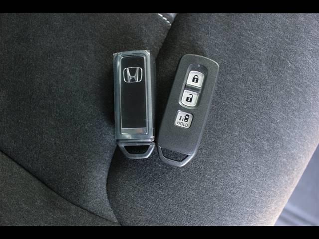 L 届出済未使用車 衝突被害軽減ブレーキ 電動パーキングブレーキ 両側スライド片側電動 LED クルーズコントロール レーンアシスト プッシュスタート シートヒーター オートライト 14インチAW(49枚目)