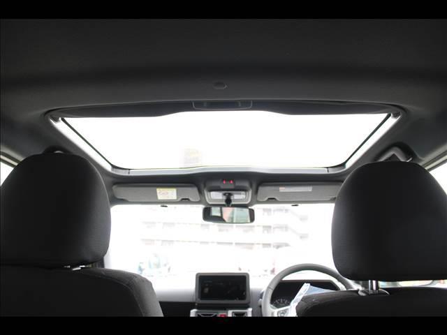G クロムベンチャー 届出済未使用車 衝突軽減ブレーキ パノラマルーフ 電動パーキング バックカメラ LED コーナーセンサー 横滑り防止 アイドリングストップ オートライト シートヒーター プッシュスタート 15AW(8枚目)