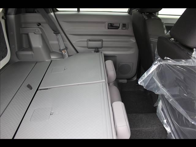 G クロムベンチャー 届出済未使用車 衝突軽減ブレーキ パノラマルーフ 電動パーキング バックカメラ LED コーナーセンサー 横滑り防止 アイドリングストップ オートライト シートヒーター プッシュスタート 15AW(42枚目)