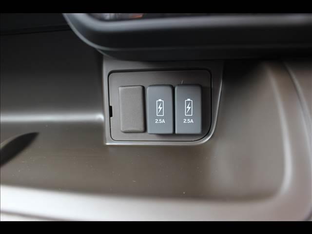 L コーディネートスタイル 届出済未使用車 衝突軽減ブレーキ 2トーンルーフ 電動パーキングブレーキ 両側電動スライドドア バックカメラ LED クルーズコントロール レーンアシスト プッシュスタート オートライト(39枚目)