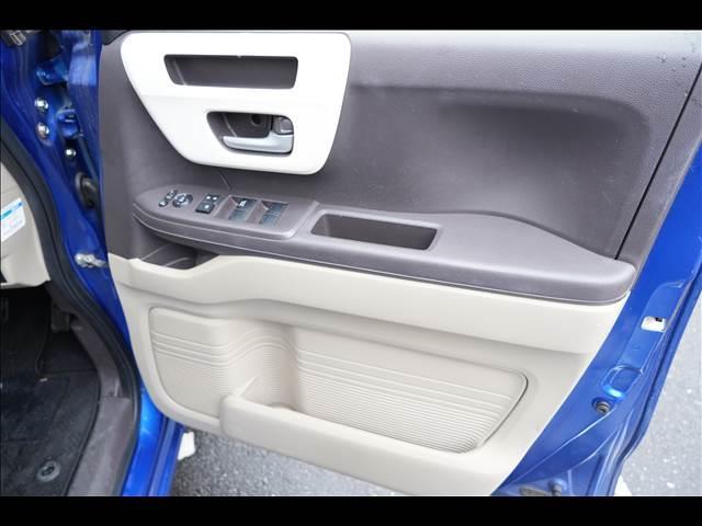 Ｇ・Ｌ　Ｈｏｎｄａ　ＳＥＮＳＩＮＧ　ナビ　ＴＶ　バックカメラ　ＥＴＣ　両側パワスラ(12枚目)