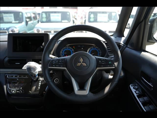 デリカミニ Ｔ　Ｐｒｅｍｉｕｍリミテッド　４ＷＤ　届出済未使用車（31枚目）