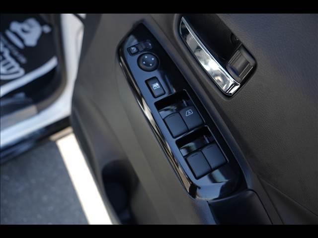 デリカミニ Ｇ　プレミアム　リミテッドエディション　届出済未使用車（12枚目）