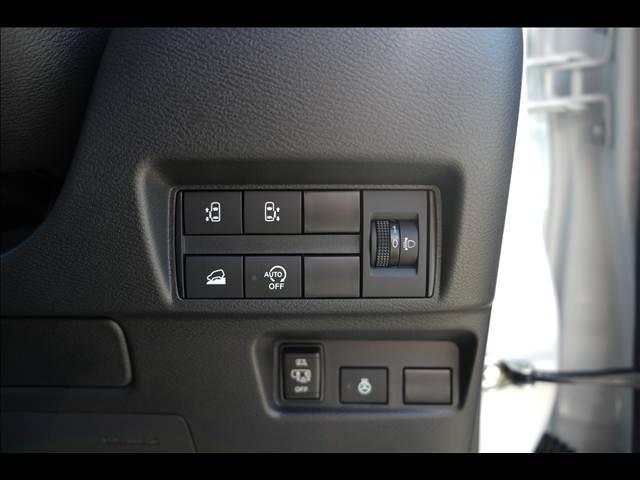 デリカミニ Ｇ　プレミアム　リミテッドエディション　届出済未使用車（20枚目）