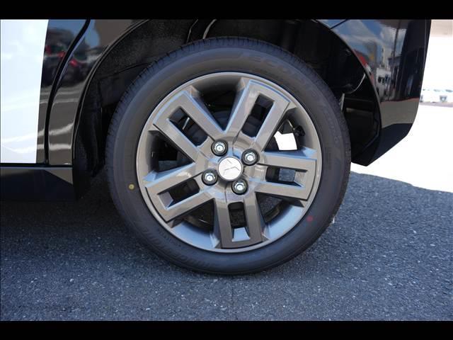 デリカミニ Ｇ　プレミアム　リミテッドエディション　届出済未使用車（25枚目）