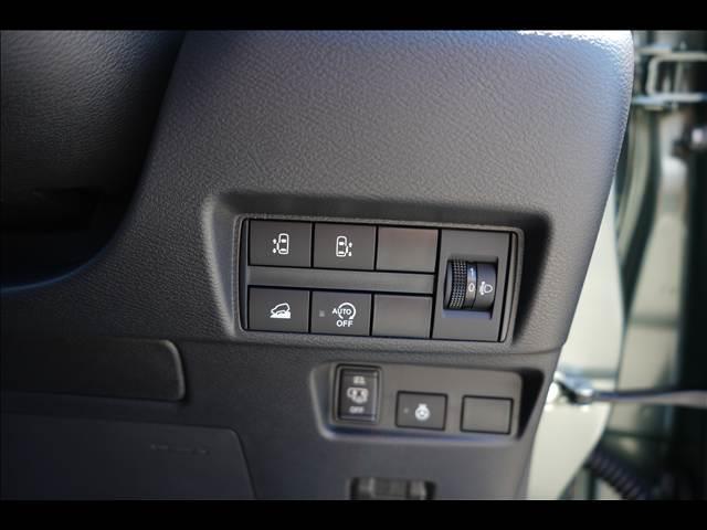 デリカミニ Ｇ　Ｐｒｅｍｉｕｍ　リミテッド　届出済未使用車（18枚目）