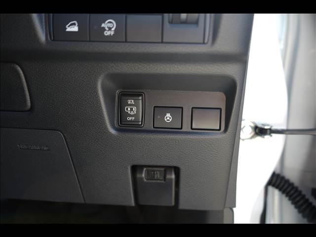 デリカミニ Ｇ　Ｐｒｅｍｉｕｍ　リミテッド　届出済未使用車（31枚目）