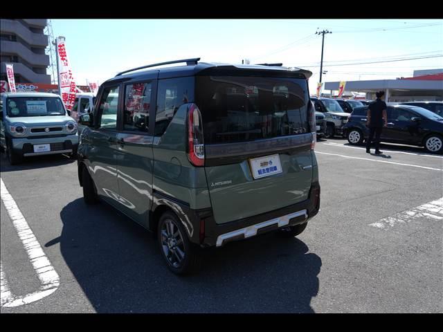 デリカミニ Ｇ　Ｐｒｅｍｉｕｍ　リミテッド　届出済未使用車（22枚目）