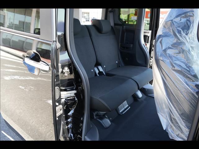 N-BOXカスタム ベースグレード 届出済未使用車(18枚目)