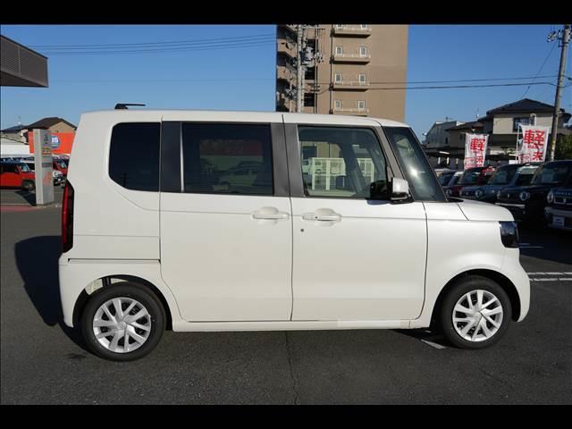 N-BOX ベースグレード 届出済未使用車(8枚目)