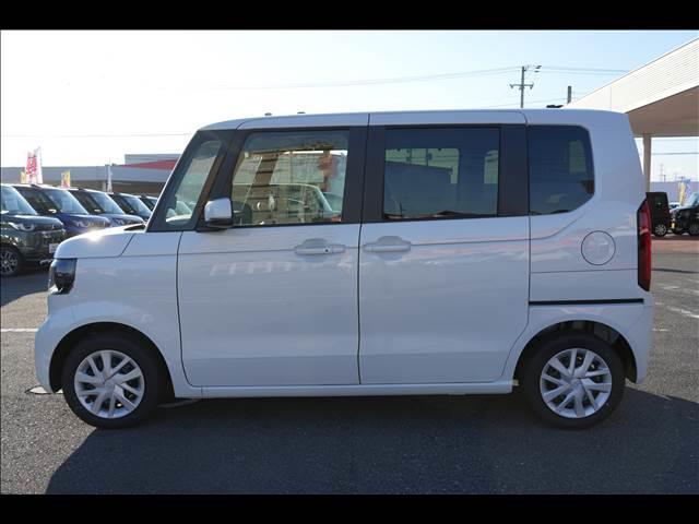 N-BOX ベースグレード 届出済未使用車(9枚目)
